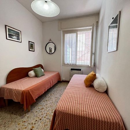 Suite A 2 Passi Dalla Spiaggia - Ospedaletti Extérieur photo