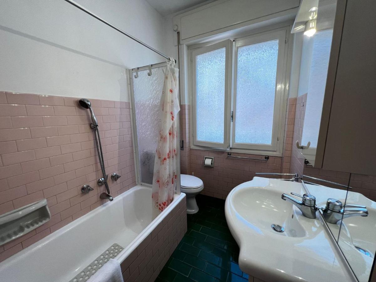 Suite A 2 Passi Dalla Spiaggia - Ospedaletti Extérieur photo